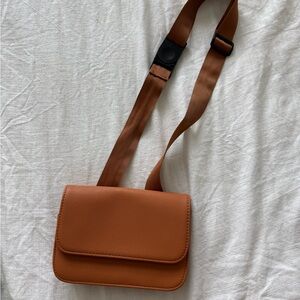 Women's Tan Crossbody Bag with Adjustable Strap